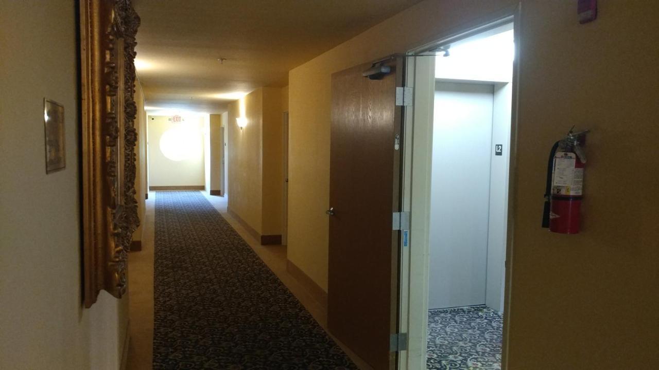 Palace Inn & Suites Lincoln City Eksteriør billede
