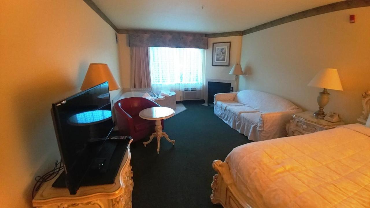 Palace Inn & Suites Lincoln City Eksteriør billede