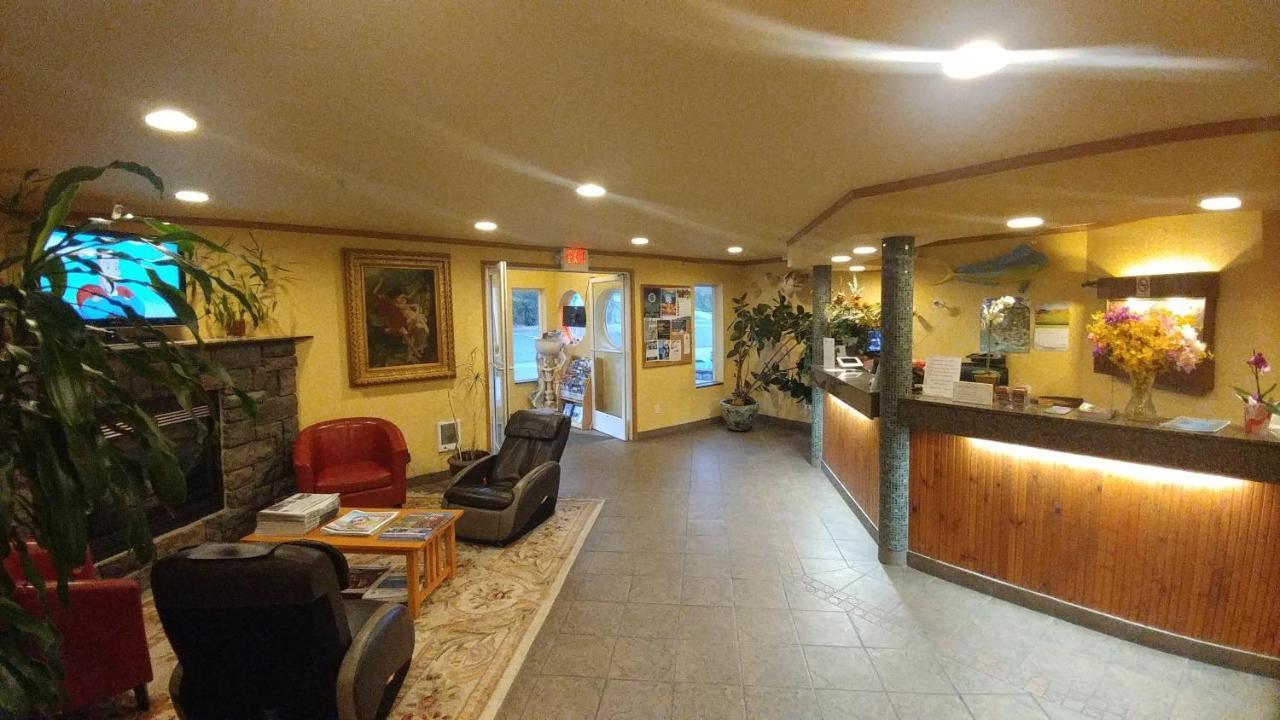 Palace Inn & Suites Lincoln City Eksteriør billede